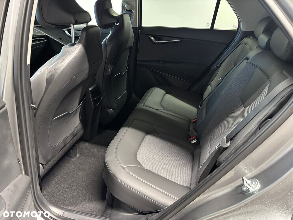 Kia Niro - 10