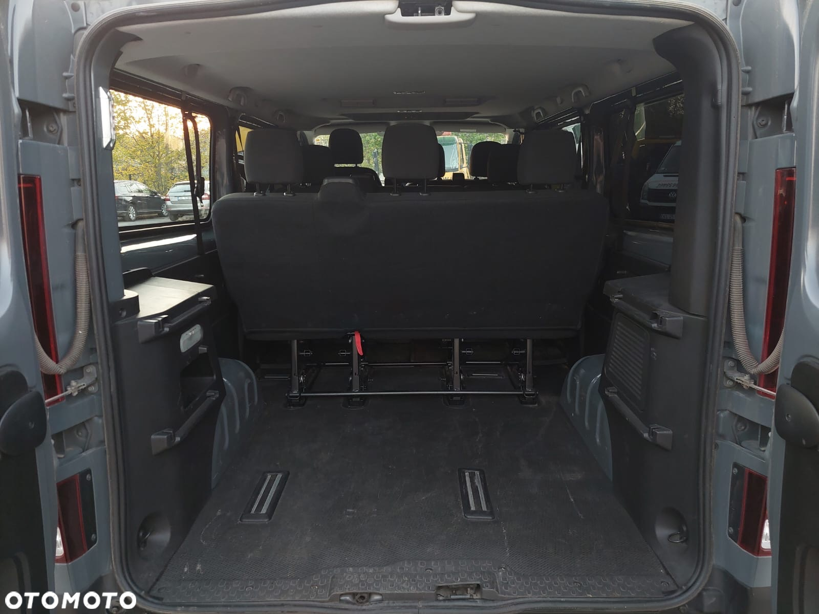 Renault Trafic - 6