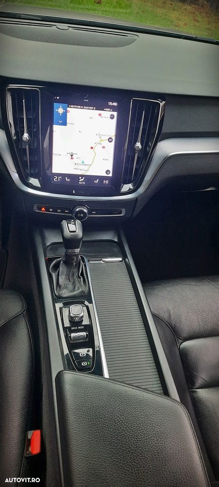 Volvo V60 D3 Geartronic Momentum Core - 15