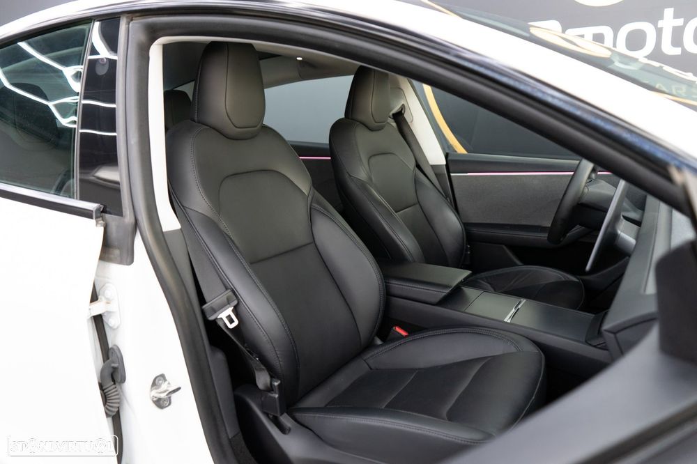 Tesla Model 3 Standard RWD Plus - 36