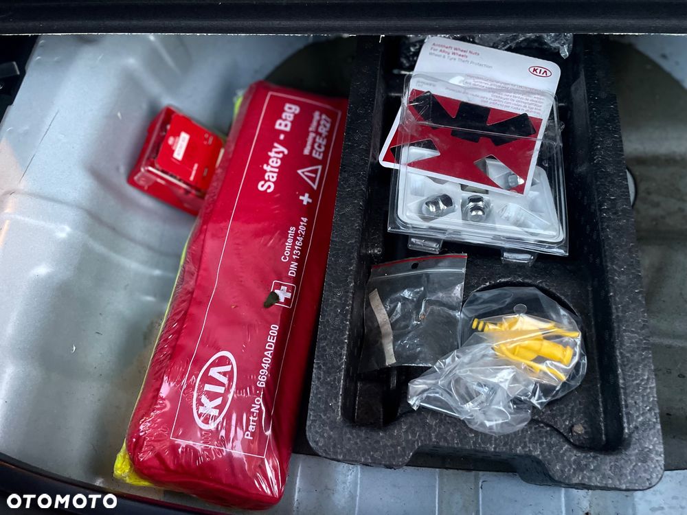 Kia XCeed 1.6 CRDi LAUNCH EDITION - 38