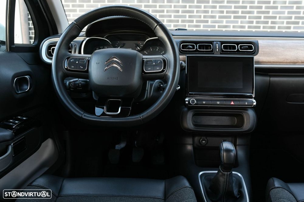 Citroën C3 1.2 PureTech Shine — fotografia 14
