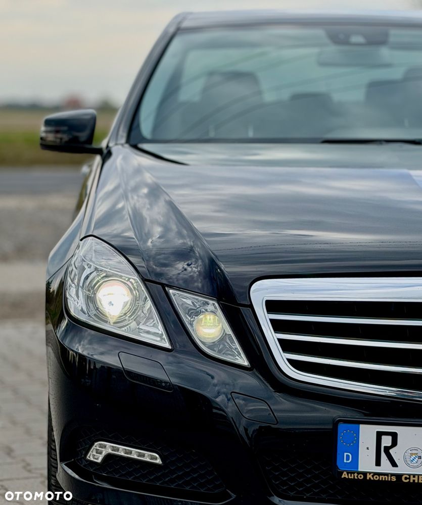 Mercedes-Benz Klasa E 250 CGI BlueEffICIENCY Avantgarde - 30