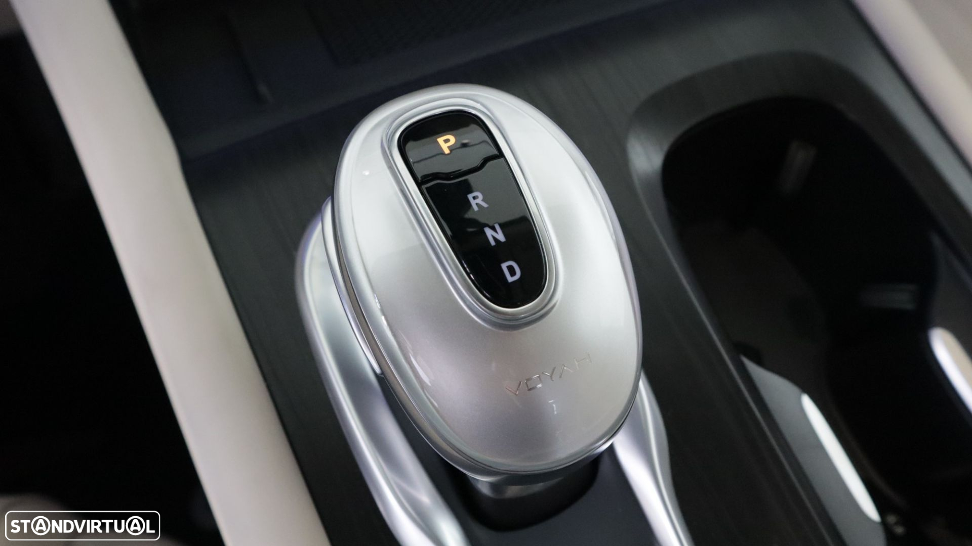 Voyah Dream 109 kWh Luxury - 23