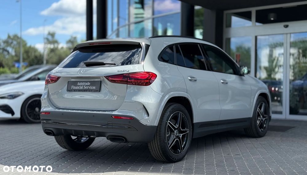 Mercedes-Benz GLA 220 mHEV 4-Matic AMG Line 8G-DCT - 7