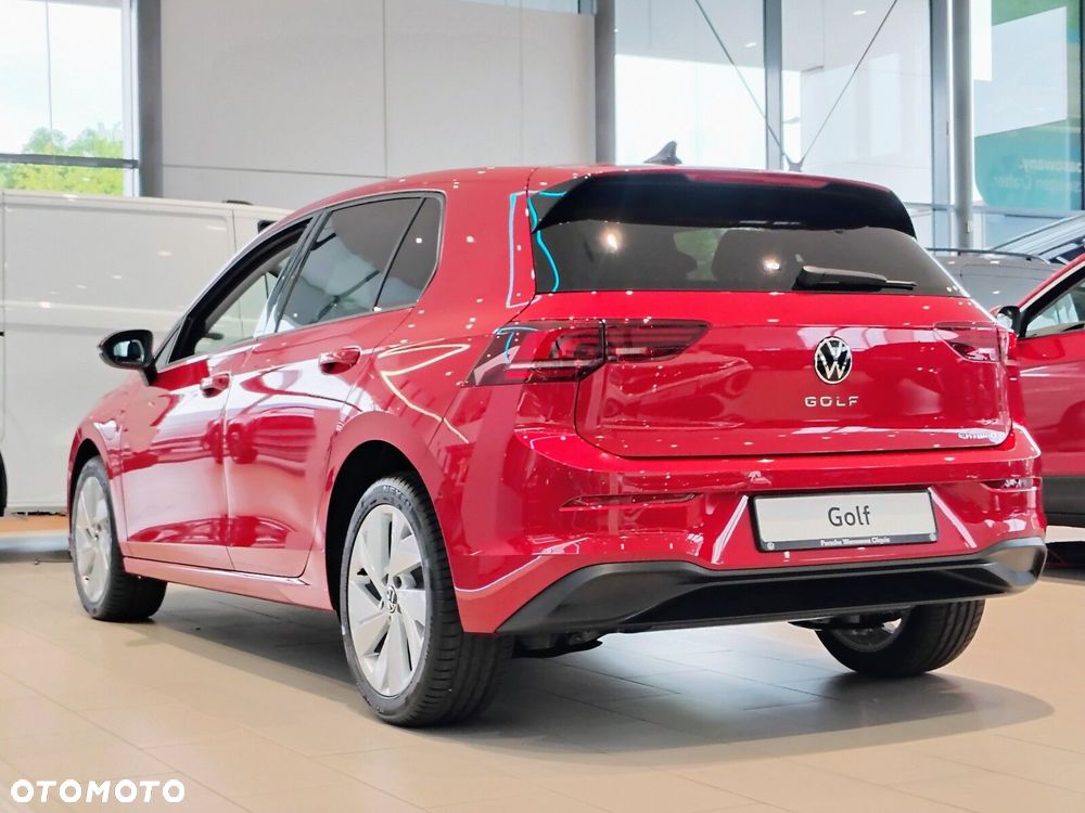Volkswagen Golf - 4