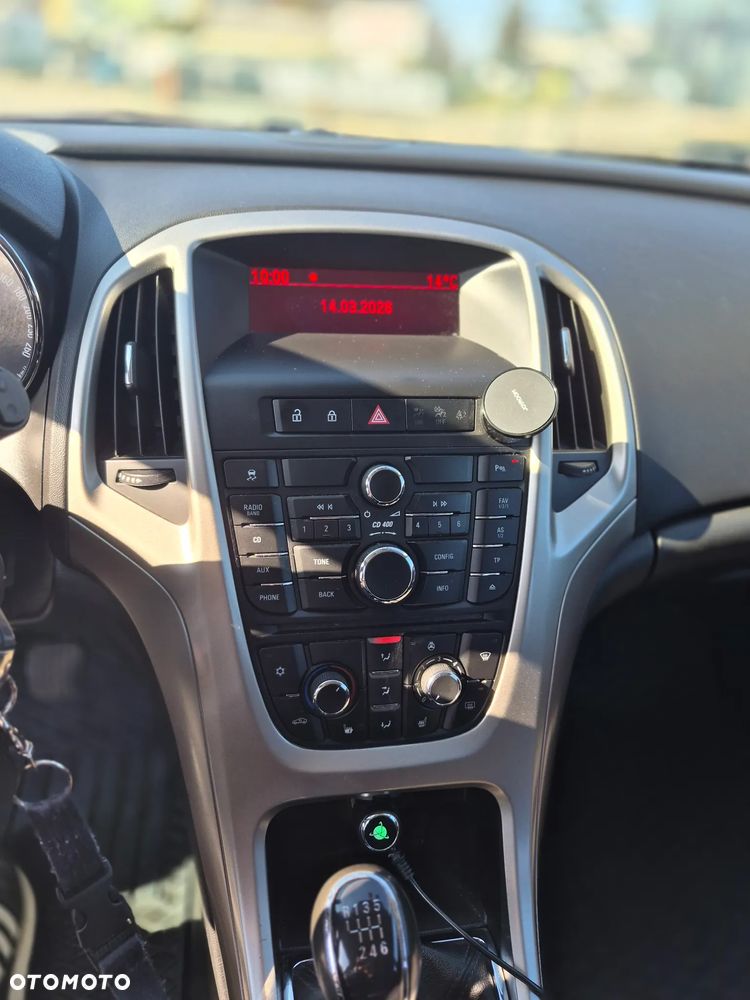 Opel Astra 1.4 Turbo - 5