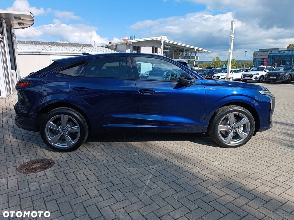 Audi Q3 Sportback - 10