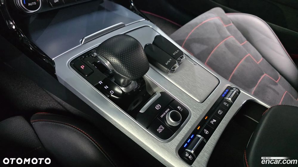 Kia Stinger 3.3 T-GDI V6 GT AWD - 21