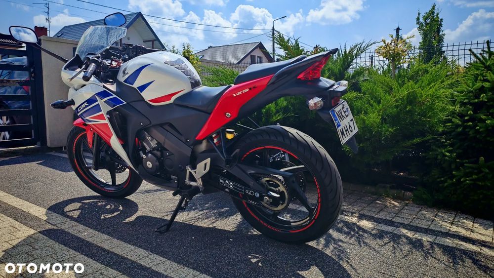 Honda CBR - 3