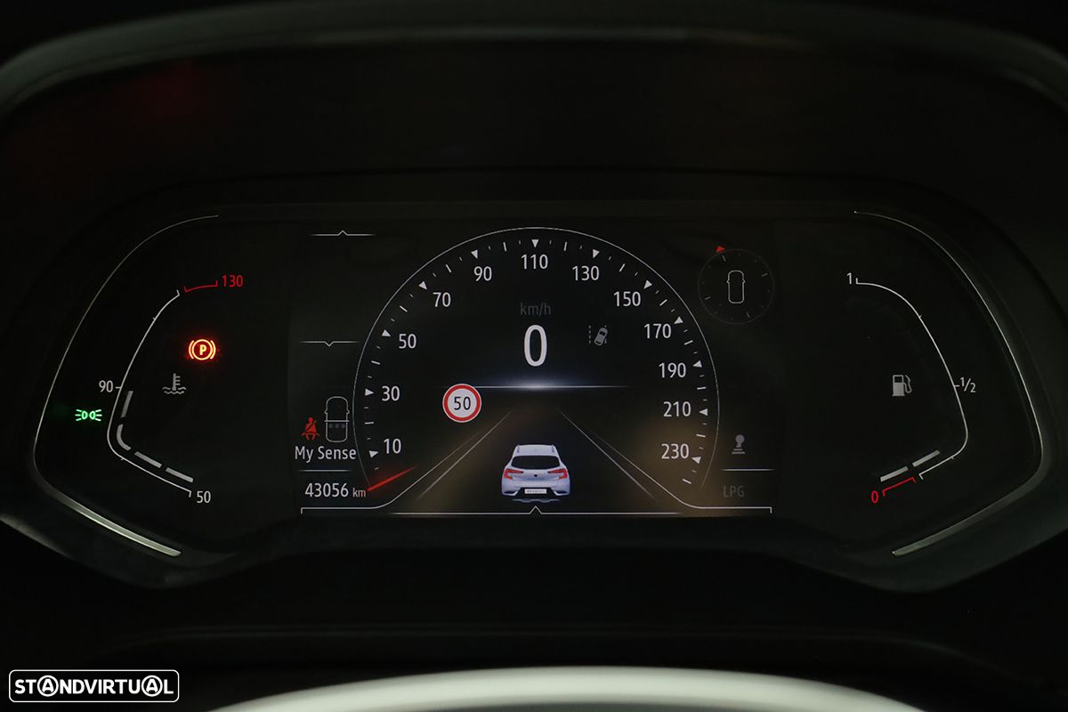 Renault Captur 1.0 TCe Techno Bi-Fuel - 16
