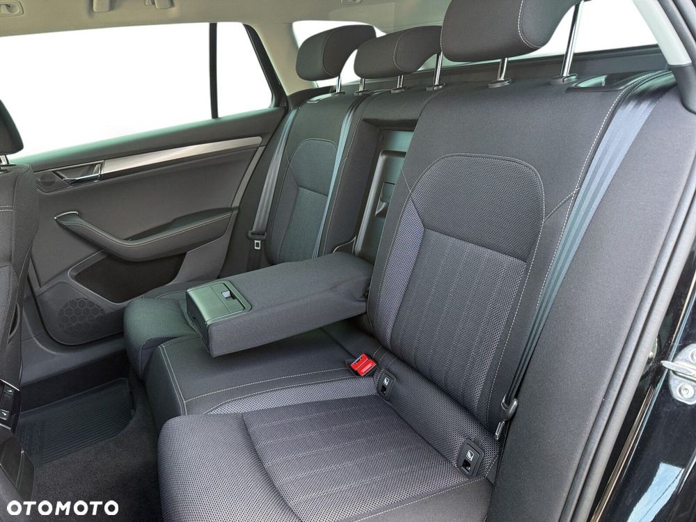 Skoda Superb 1.4 TSI Plug-In Hybrid Style DSG - 9