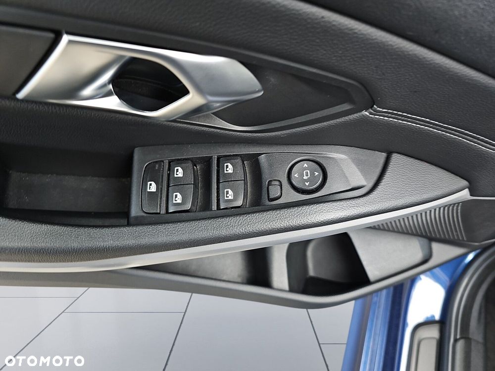 BMW Seria 3 320i Advantage - 24