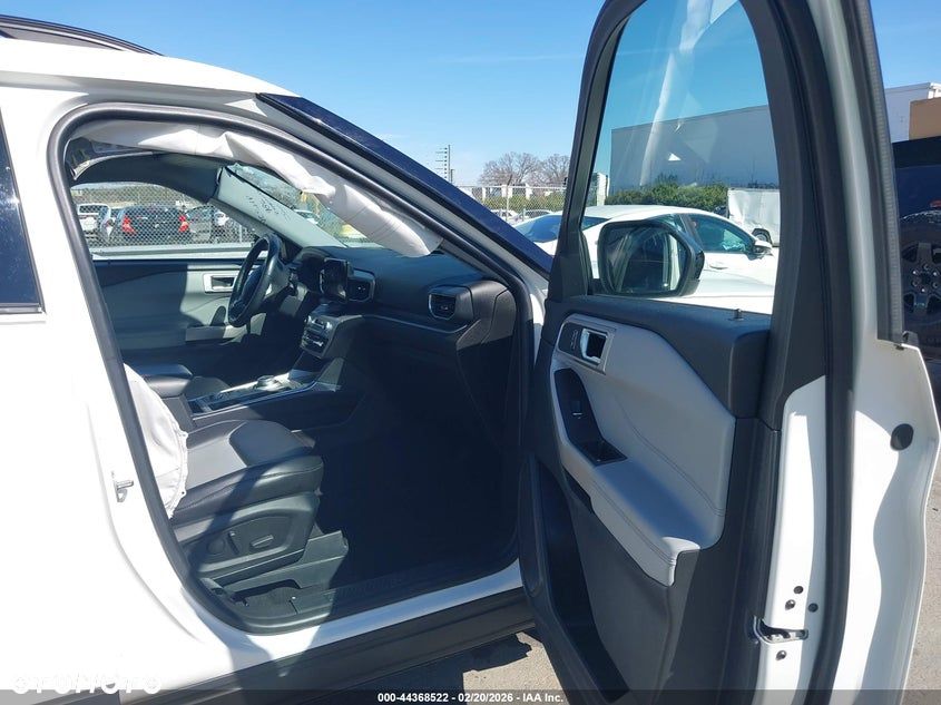 Ford Explorer EcoBoost Plug-in Hybrid PLATINUM - 4