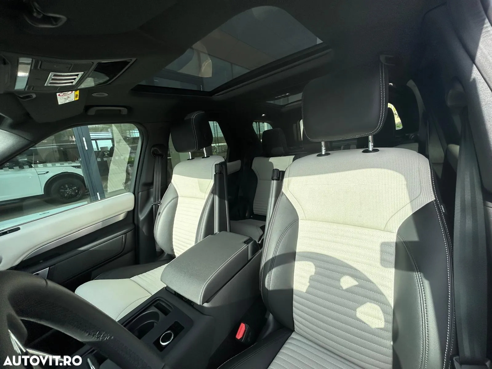 Land Rover Discovery - 11