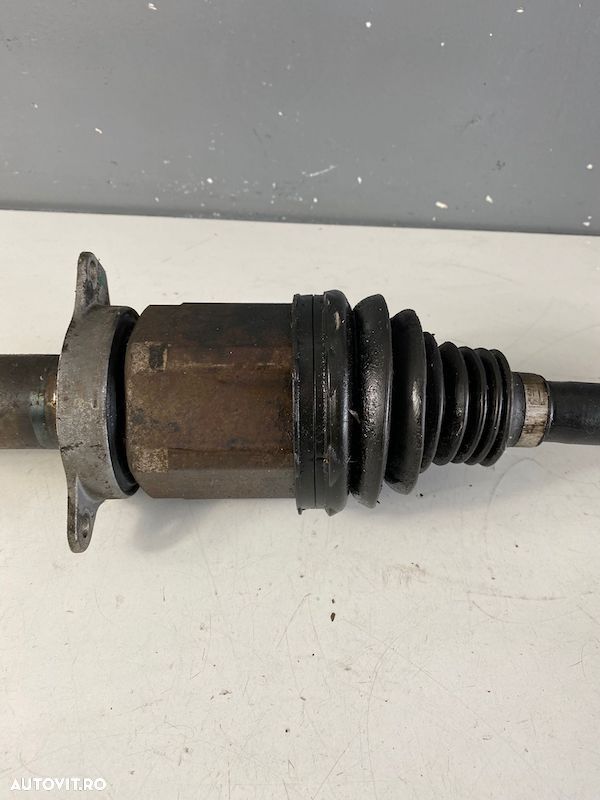 Planetara dreapta fata Volvo XC60 XC90 2018+ 31437621 36012827 - 3