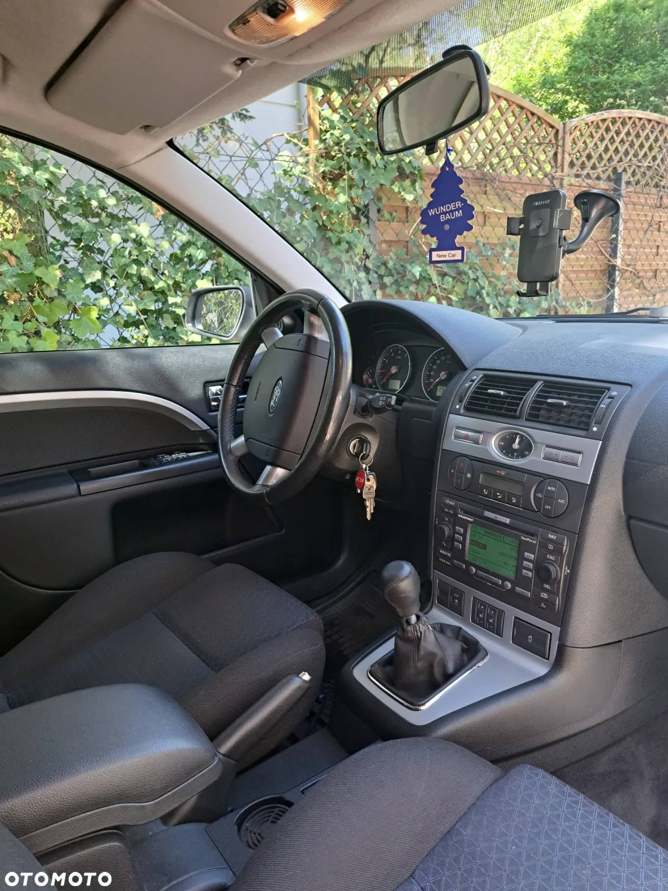 Ford Mondeo - 26