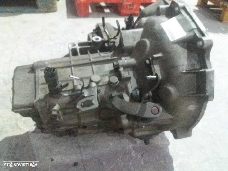 CAIXA VELOCIDADES KIA JOICE 2001 - 3