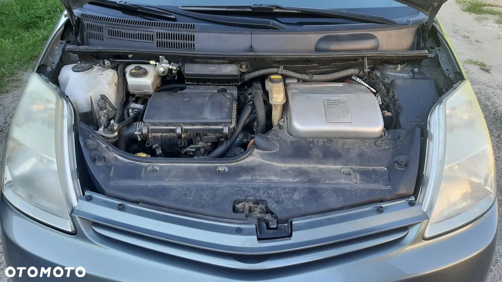 Toyota Prius 1.5 VVT-i Sol - 13