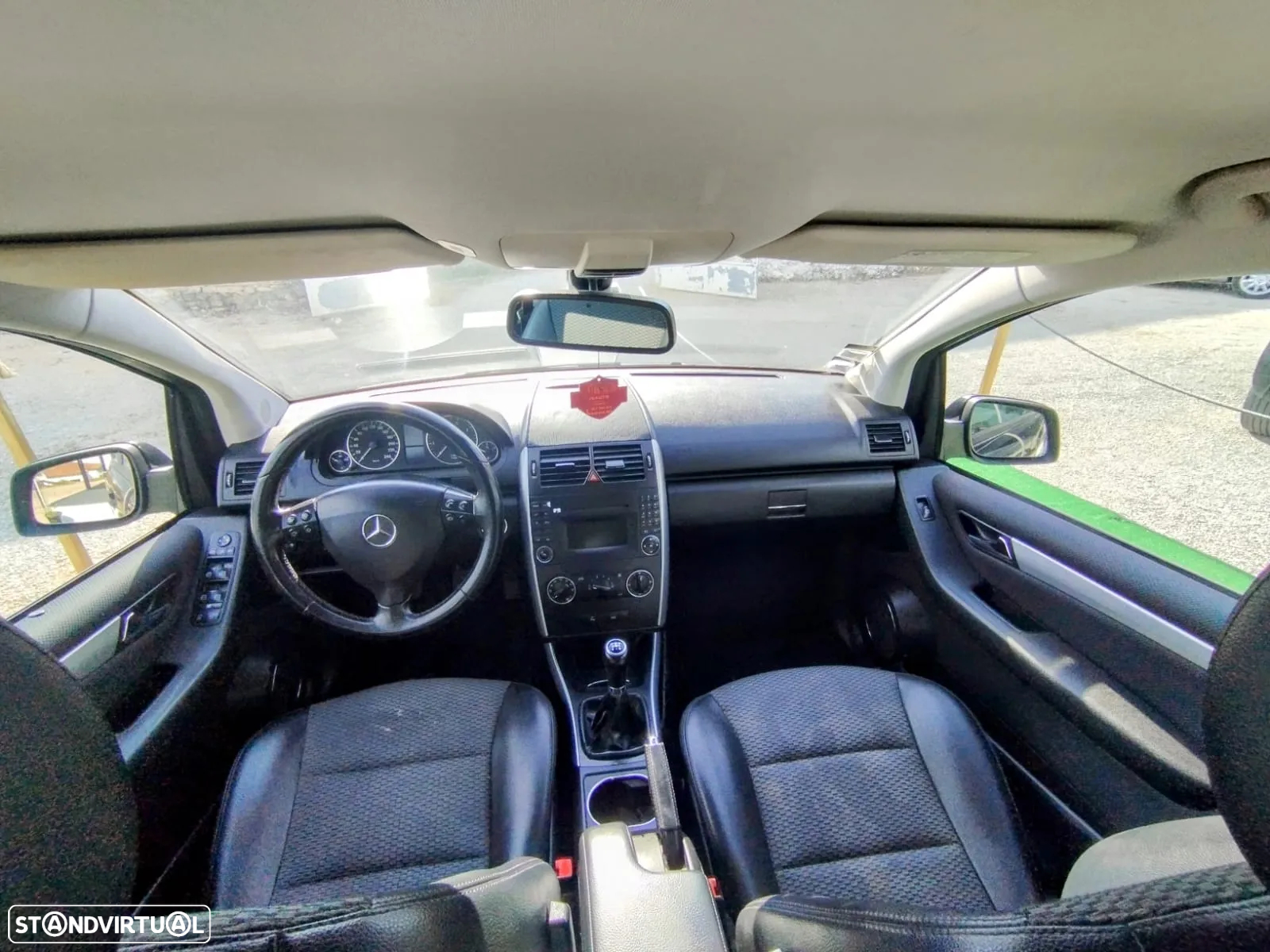 Mercedes-Benz B 160 BlueEfficiency - 2