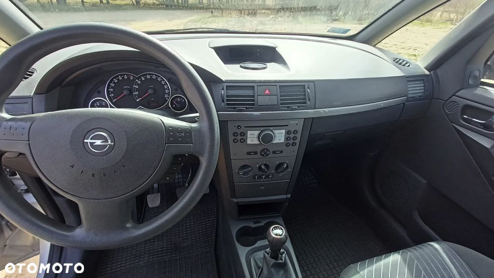 Opel Meriva 1.6 Enjoy - 15