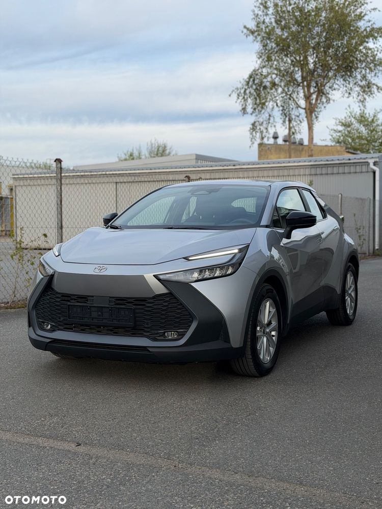 Toyota C-HR Business-Edition - 2