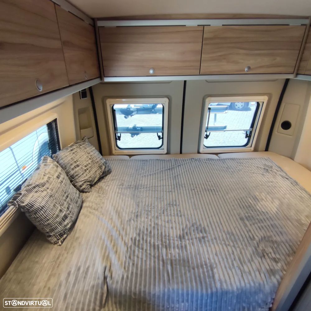 Hymer Van Ayers Rock - 9