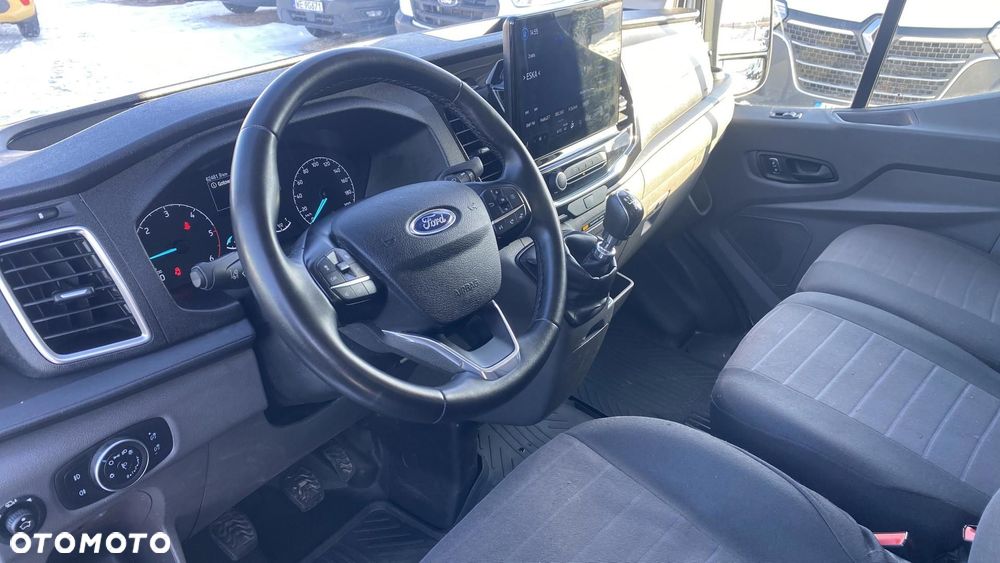 Ford Transit - 10