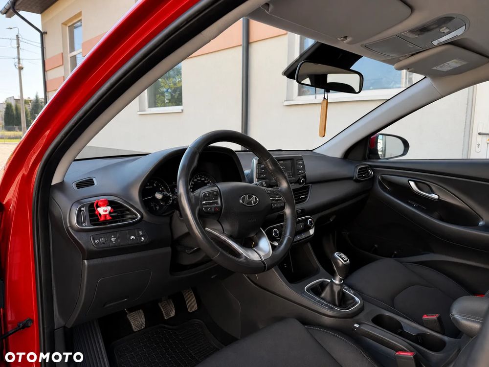 Hyundai i30 1.4 T-GDI YES!+ - 8