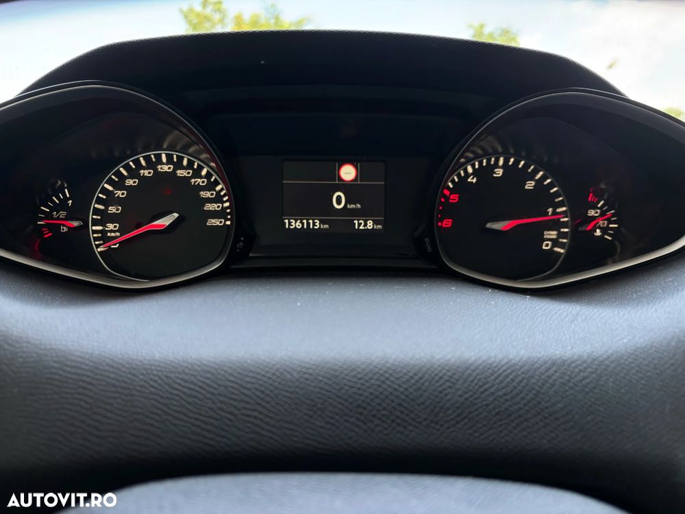 Peugeot 308 - 14