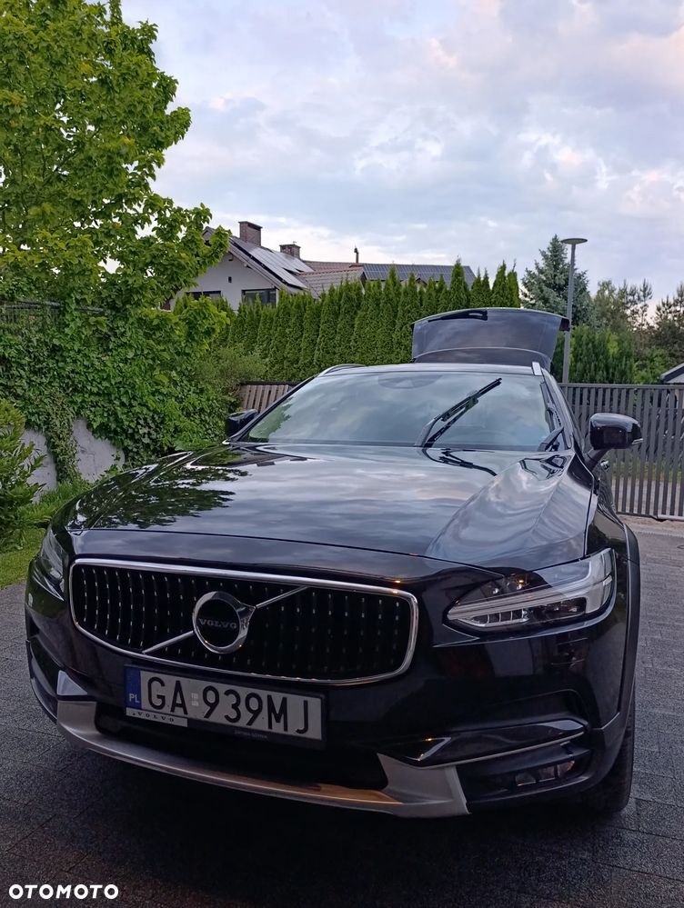 Volvo V90 Cross Country D5 AWD - 35