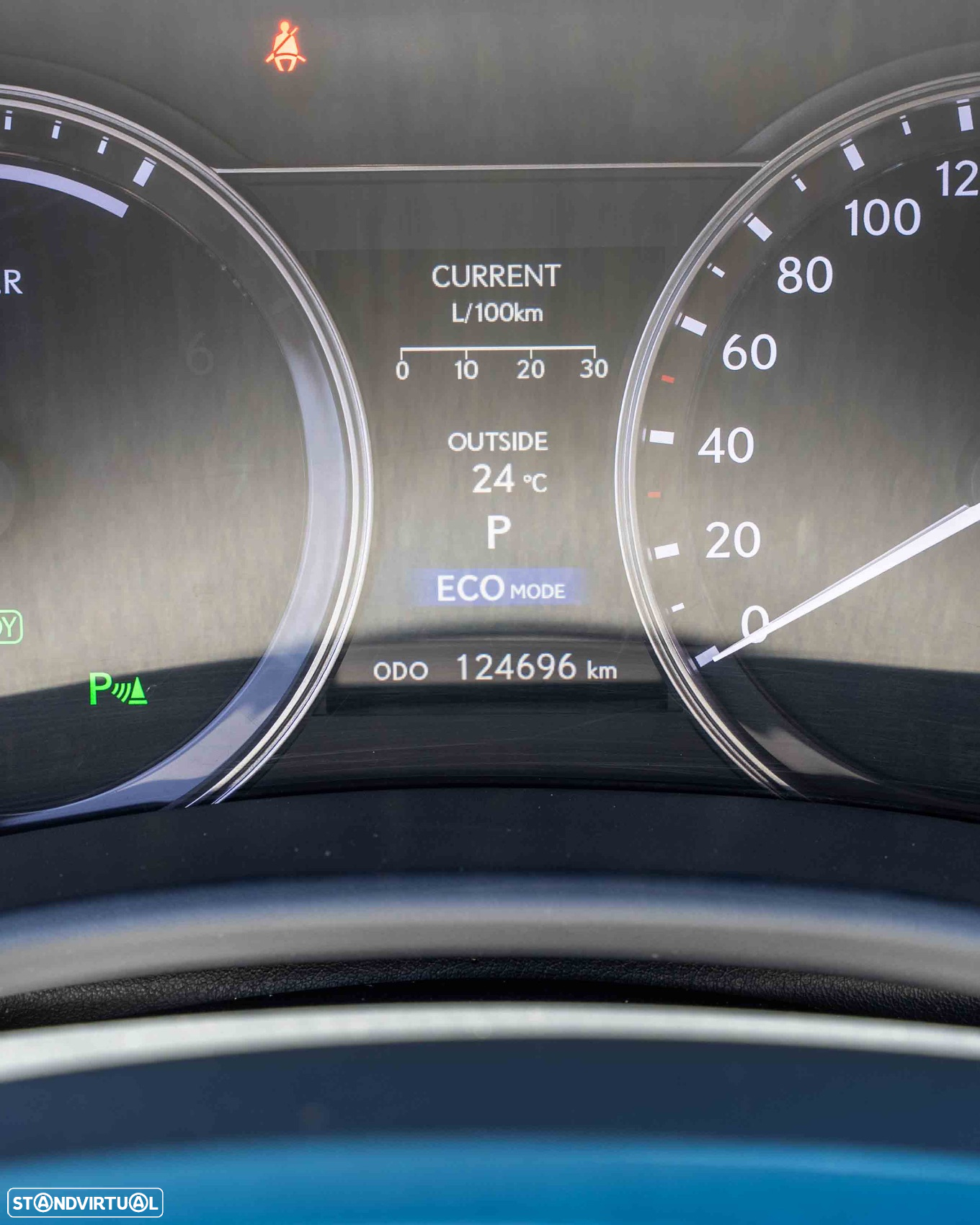 Lexus GS 300h - 13