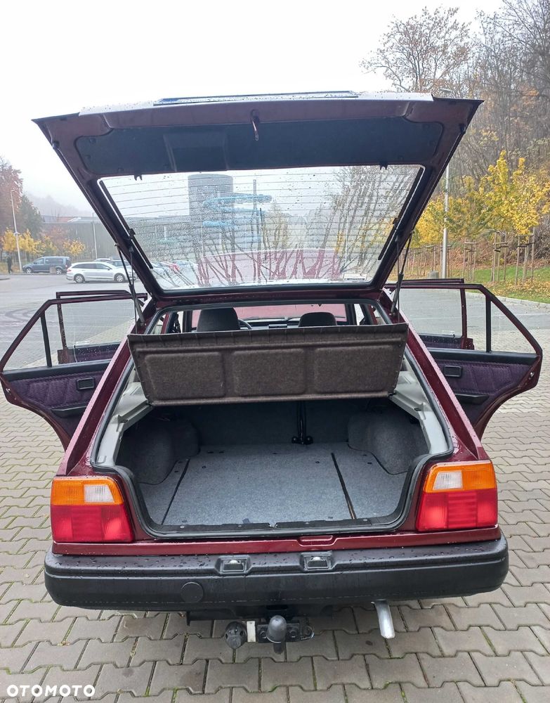 Polonez Caro - 5