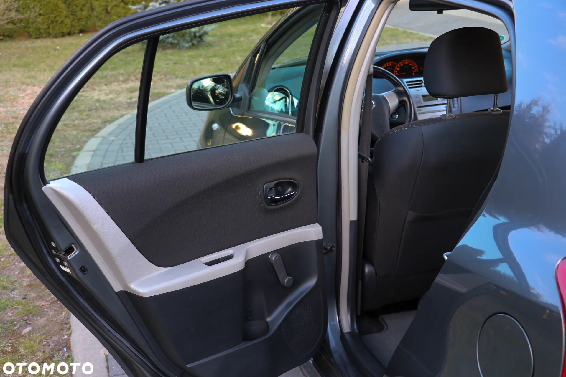 Toyota Yaris 1.8 VVT-i TSport - 27