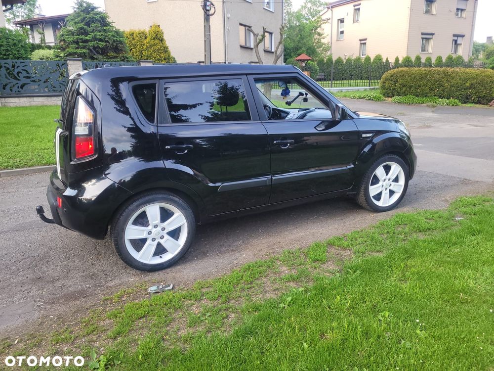 Kia Soul 1.6 L EU5 - 5
