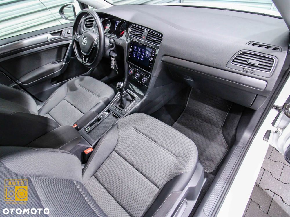 Volkswagen Golf 1.6 TDI BMT Comfortline - 9