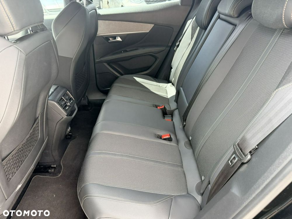 Peugeot 3008 1.2 PureTech GT S&S EAT8 - 28