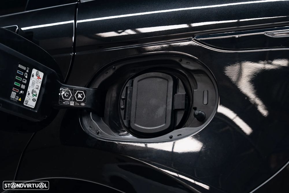 Land Rover Range Rover Evoque 1.5 P300e AWD Bronze Collection Auto - 15