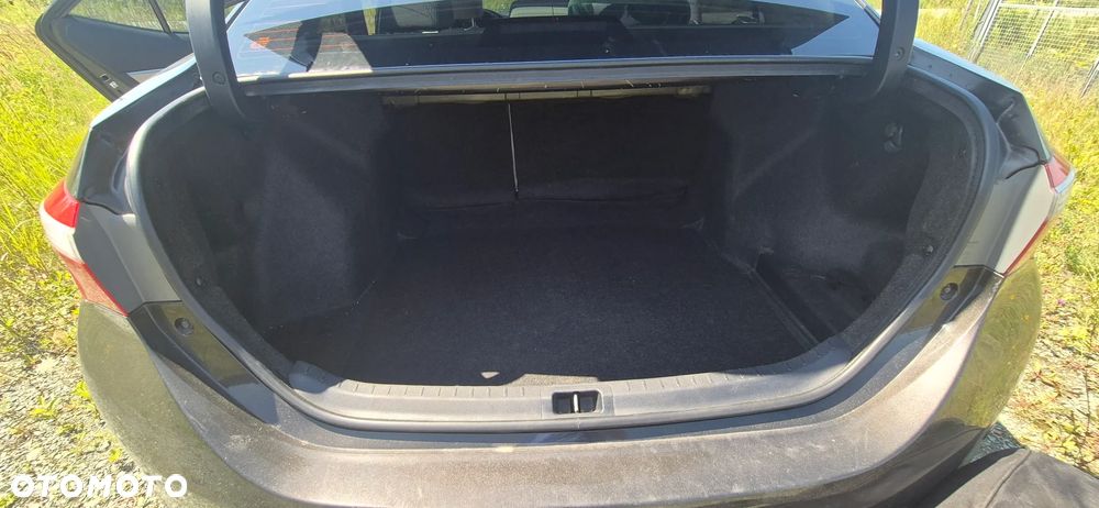 Toyota Corolla 1.6 Prestige EU6 - 7