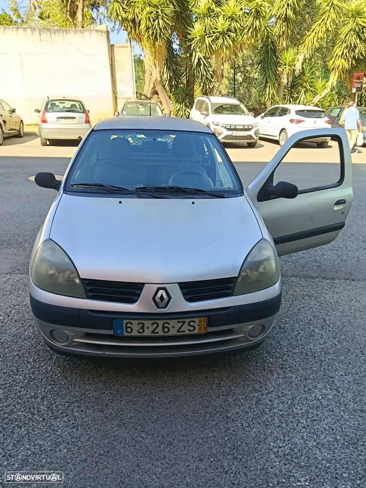 Renault Clio 1.5 dCi Pack - 1
