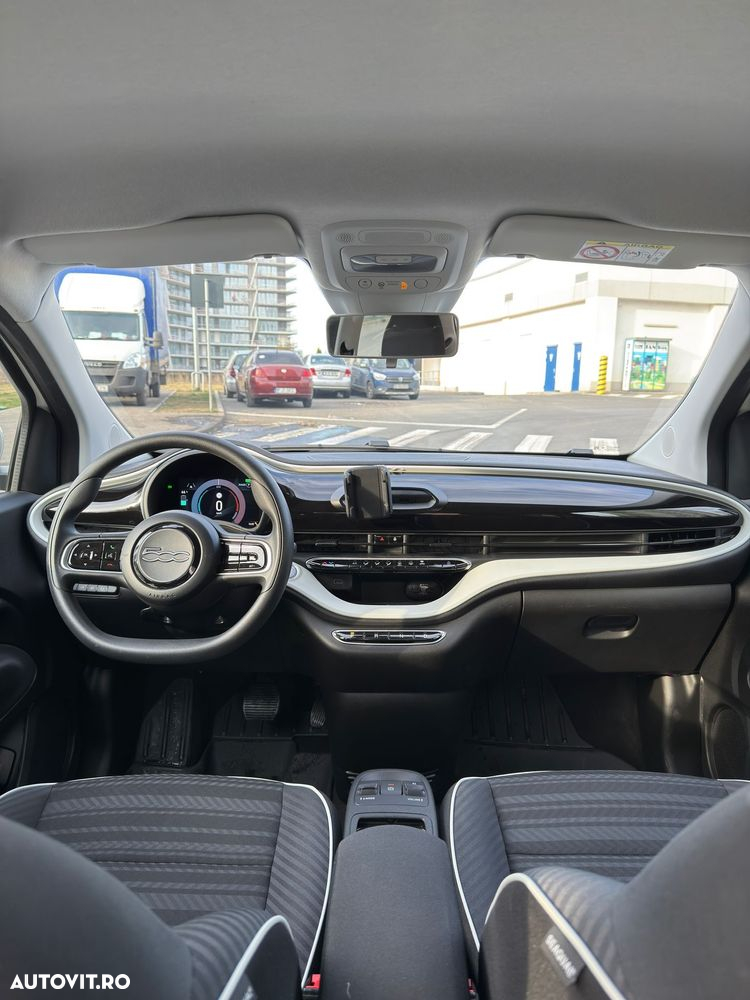 Fiat 500 500e Action - 7