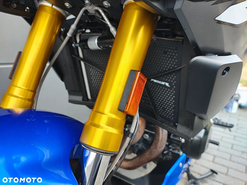 BMW XR - 22