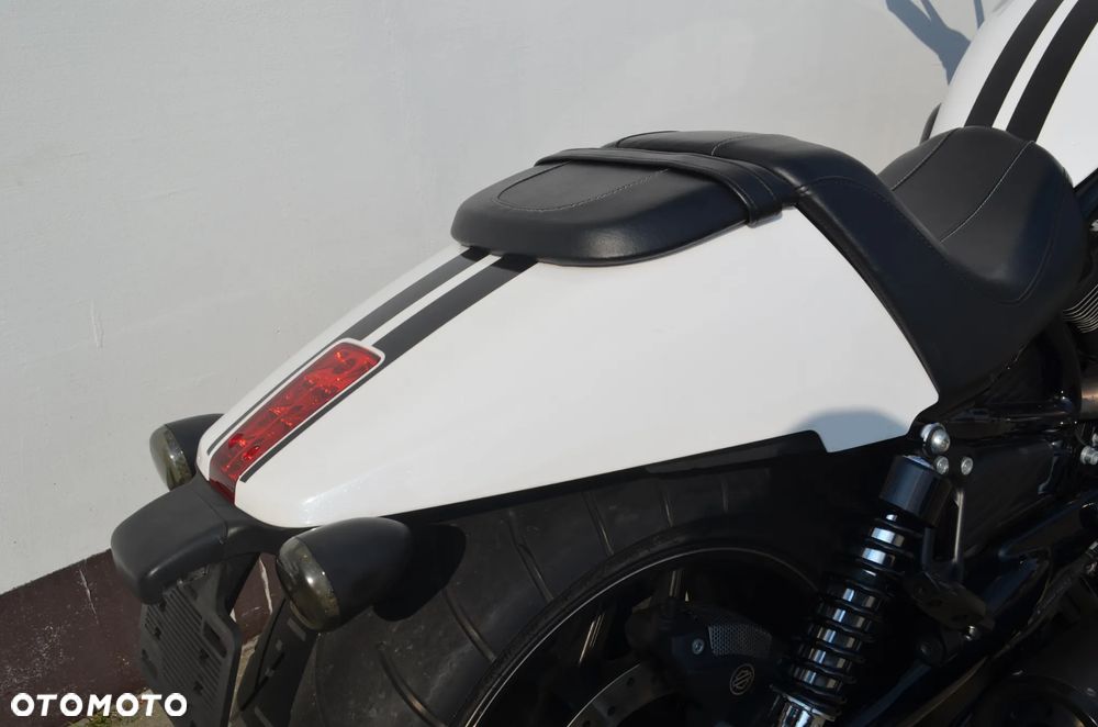 Harley-Davidson V-Rod Night Rod - 12