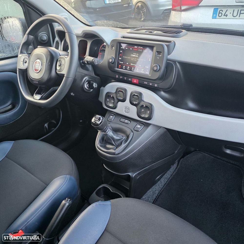 Fiat Panda 1.0 Hybrid City Cross - 25