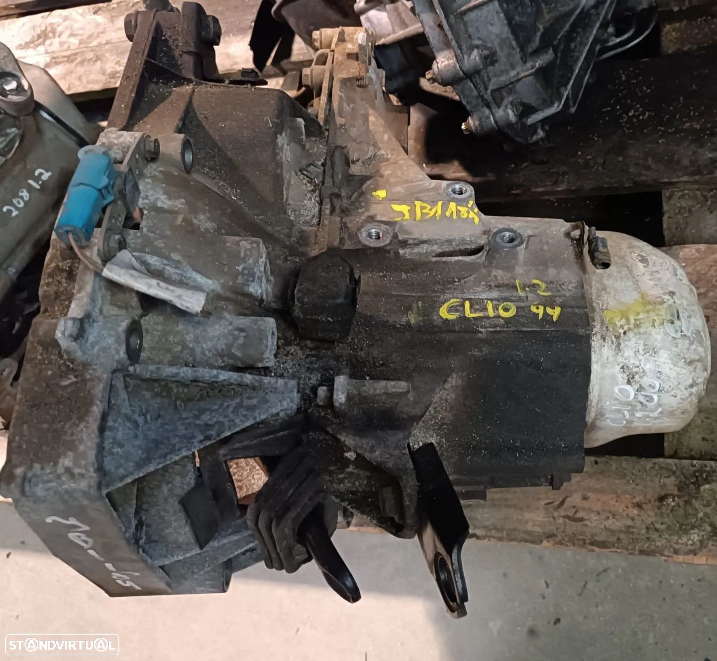 CAIXA DE VELOCIDADES RENAULT CLIO II 1.2 JB1184 - 1