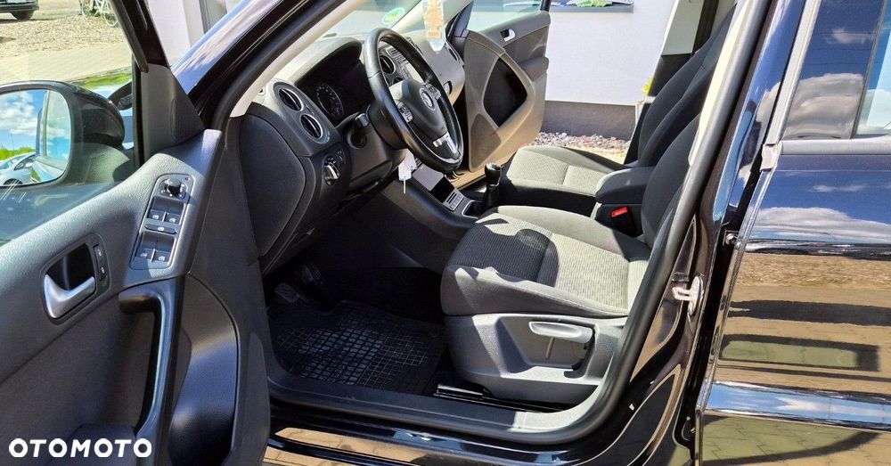 Volkswagen Tiguan - 6