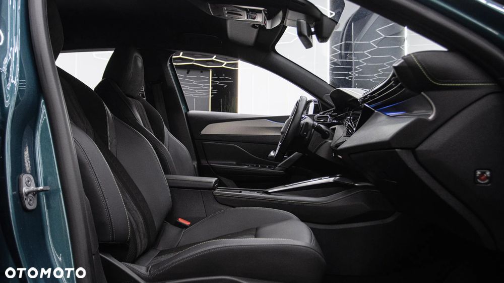 Peugeot 308 1.6 Hybrid PHEV GT EAT8 - 20
