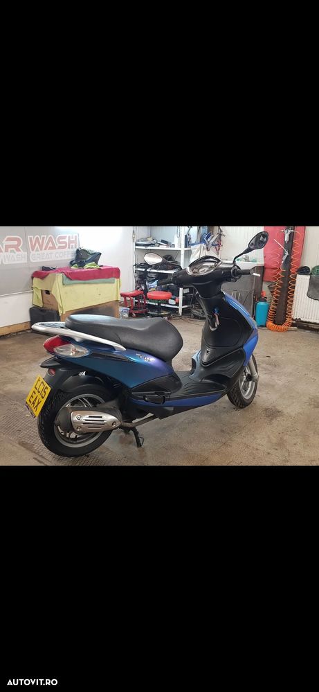 Piaggio Fly 150 - 2