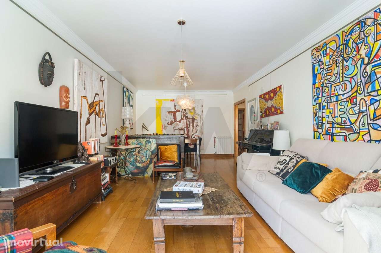 T3 Único nos Jardins da Parede | Vista Desafogada e de Mar | Varandas - Grande imagem: 5/23