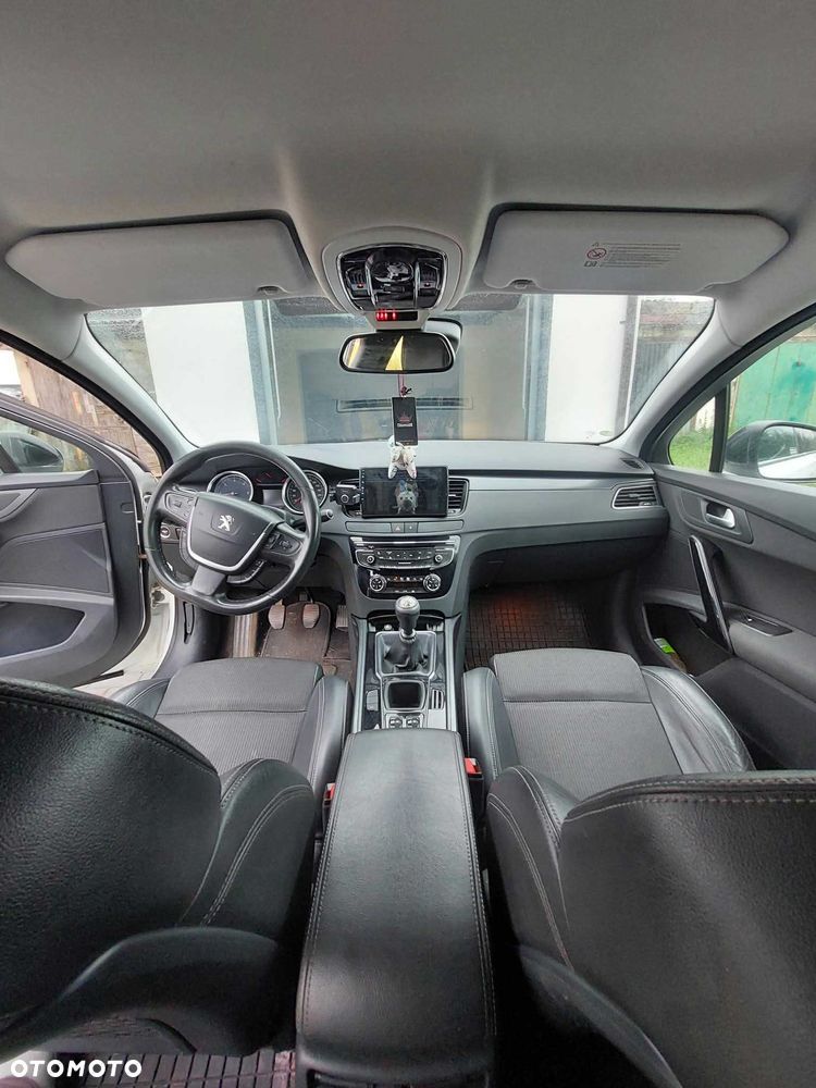 Peugeot 508 - 8